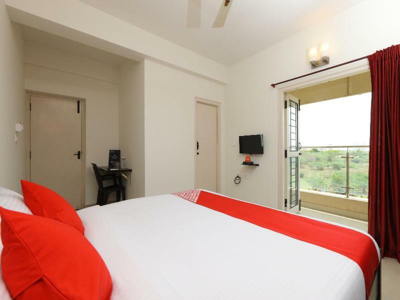 Hotel Oyo Flagship 14716 Omr Kelambakkam Chennai Esterno foto